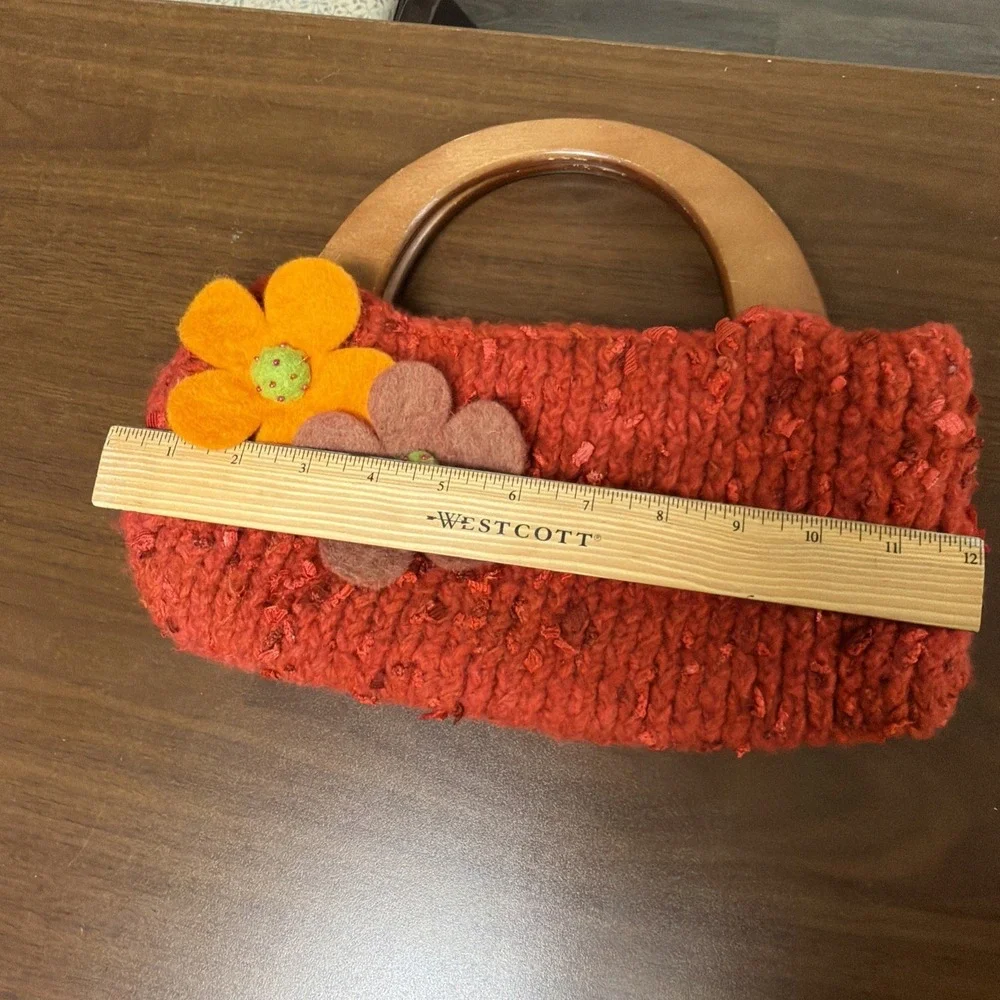 Vintage Red‎ Knit Handbag Wooden Handles Felt Flower Appliqué Boho Purse